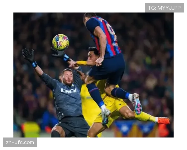 比赛结束半小时后,加的斯门将莱德斯马仍在场上加练扑救